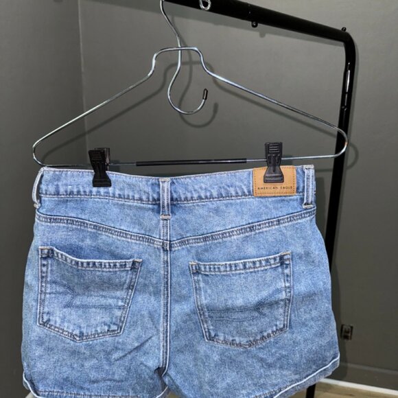 American Eagle Outfitters Mom Short - Picture 2 of 2